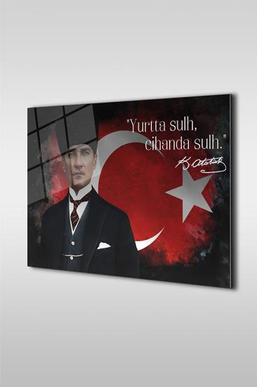 Atatürk ve Türk Bayrağı 2 Özel Tasarım Yatay Cam Tablo